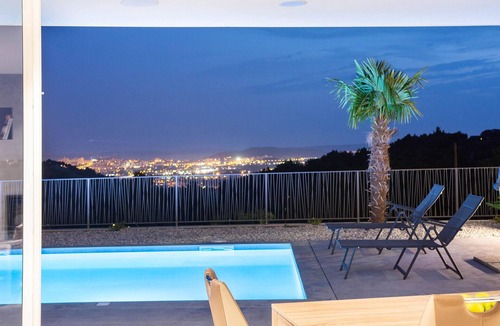 Klis House | Gorgeous home in Klis