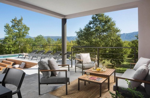 Boljevici House | Gorgeous home in Krsan