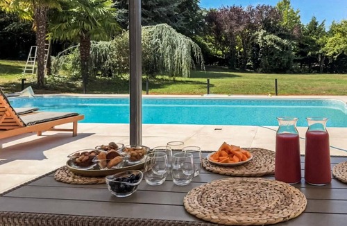 La Milesse House | Gorgeous home in La Milesse with sauna