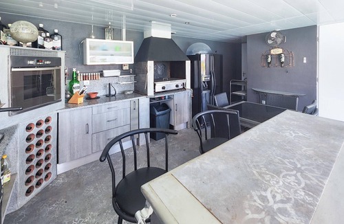 La Redorte House | Gorgeous home in LA REDORTE