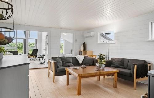 Trans House | Gorgeous Home In Lemvig