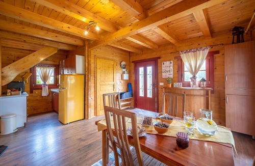 Licko Lesce House | Gorgeous home in Licko Lesce