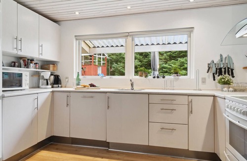 Nørre Lyngby House | Gorgeous home in Løkken with sauna