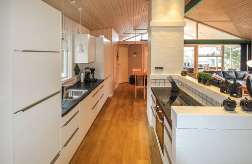 Nr. Lyngby House | Gorgeous home in Løkken with sauna