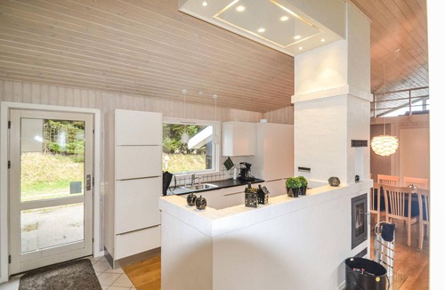 Nr. Lyngby House | Gorgeous home in Løkken with sauna