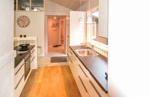 Nr. Lyngby House | Gorgeous home in Løkken with sauna