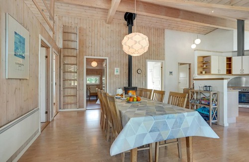Nr. Lyngby House | Gorgeous home in Løkken with sauna
