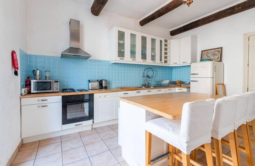 Magalas House | Gorgeous home in Magalas