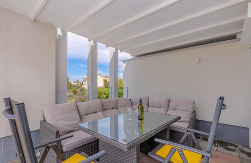 Malinska House | Gorgeous home in Malinska