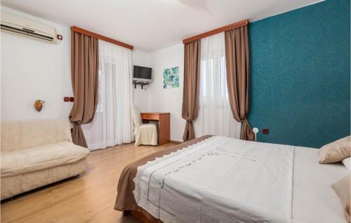 Metajna House | Gorgeous Home In Metajna