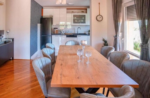 Metkovic House | Gorgeous home in Metkovic