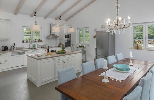 Zminj House | Gorgeous home in Modrusani with sauna