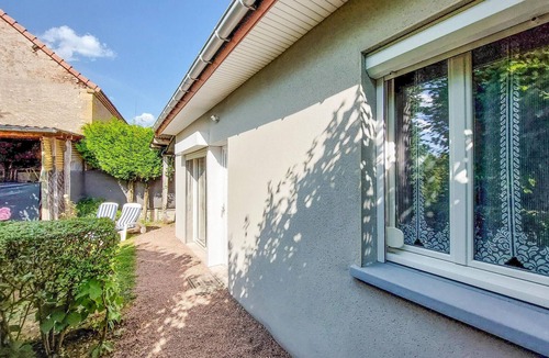 Molinet House | Gorgeous home in Molinet with WiFi