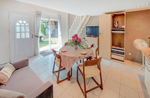 Molinet House | Gorgeous home in Molinet with WiFi