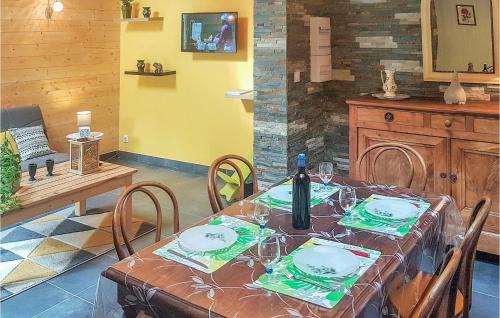 Mont-Dol House | Gorgeous Home In Mont-Dol With Wifi