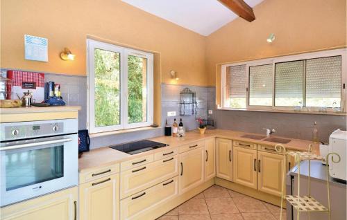 Montaren-et-Saint-Mediers House | Gorgeous Home In Montaren Et St Mediers