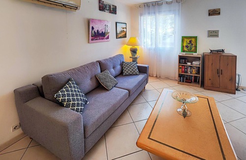 Nebian House | Gorgeous home in Nébian with WiFi