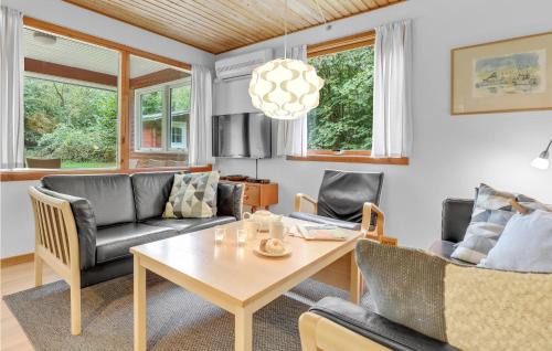 Bedegaard House | Gorgeous Home In Nexø With Kitchen