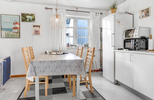 Balka House | Gorgeous home in Nexø with WiFi