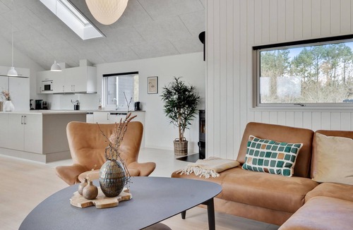 Houstrup House | Gorgeous home in Nørre Nebel with sauna