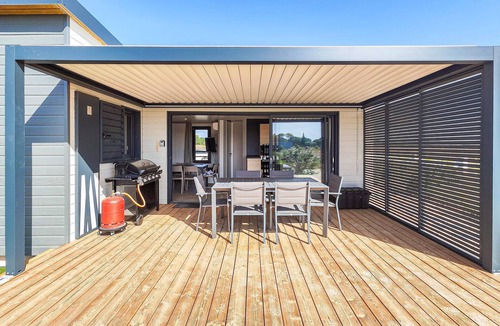 Olonzac House | Gorgeous home in Olonzac with kitchen