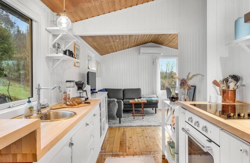 Olsted House | Gorgeous home in ølsted with WiFi