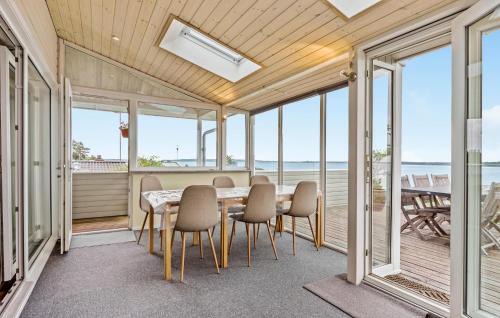 Olsted House | Gorgeous Home In Ølsted With Kitchen