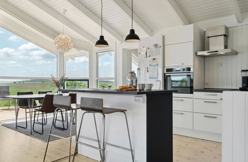 Bronde House | Gorgeous home in Orø with kitchen