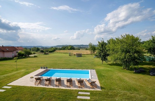 Oroslavje House | Gorgeous home in Oroslavje with sauna