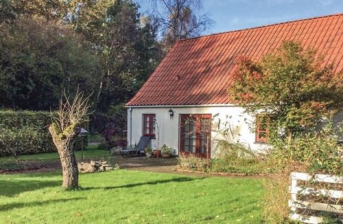 Udbyhøj House | Gorgeous home in ørsted with house sea view