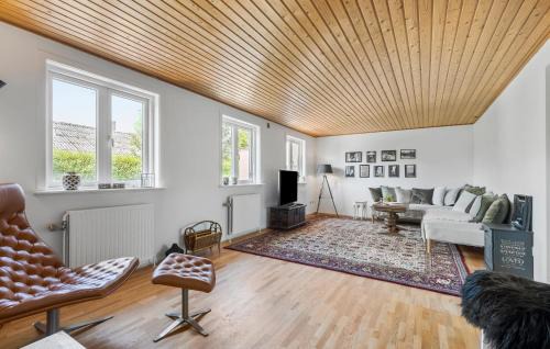 Østermarie House | Gorgeous Home In Østermarie With Wifi