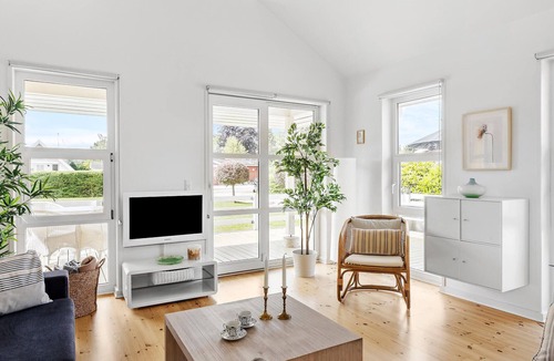 Hasmark Strand House | Gorgeous home in Otterup with sauna