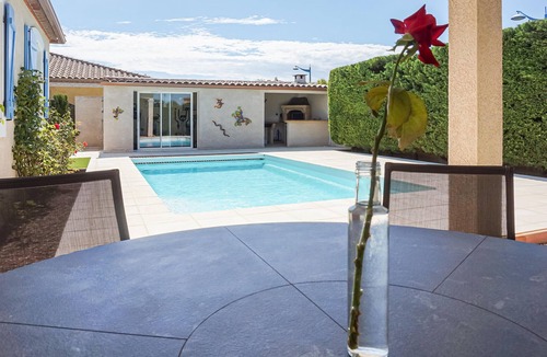 Puisserguier House | Gorgeous home in Puisserguier