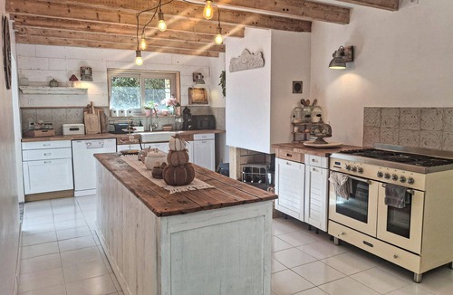 Paimpol House | Gorgeous home in Paimpol with WiFi