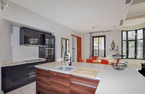 La Gare House | Gorgeous home in Perpignan