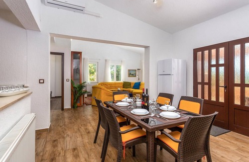 Skrbcici House | Gorgeous home in Pinezici