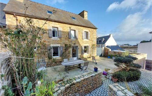 Loguivy House | Gorgeous Home In Ploubazlanec