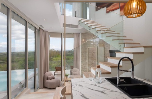 Lovinac House | Gorgeous home in Policnik with sauna