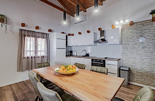 Postup House | Gorgeous home in Postup with sauna