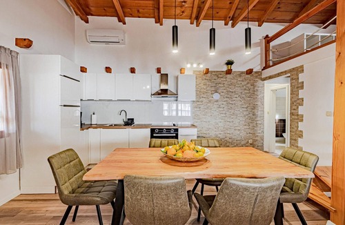Postup House | Gorgeous home in Postup with sauna