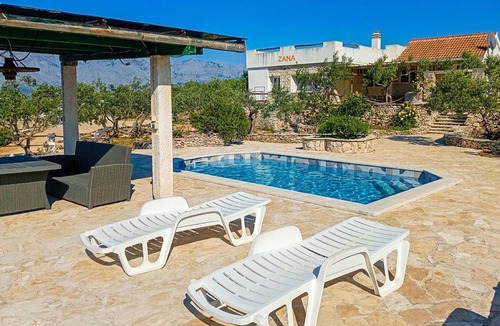 Povlja House | Gorgeous home in Povlja