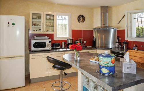 Puisserguier House | Gorgeous Home In Puisserguier