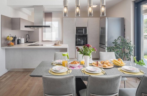 Sikici House | Gorgeous home in Pula