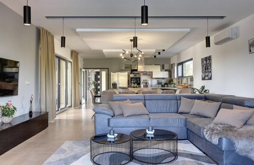 Sikici House | Gorgeous home in Pula with sauna