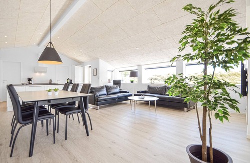 Lakolk House | Gorgeous home in Rømø with WiFi