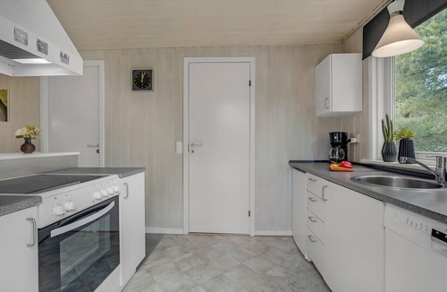 Kongsmark House | Gorgeous home in Rømø with kitchen