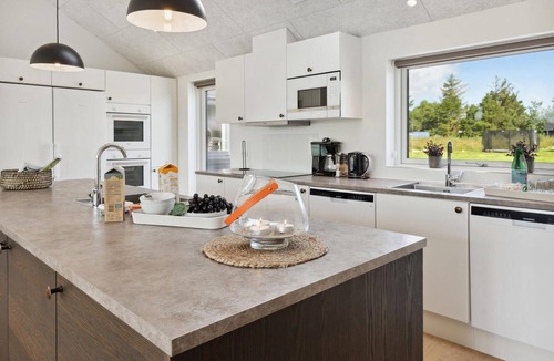 Kongsmark House | Gorgeous home in Rømø with sauna