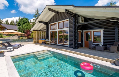 Ravna Gora House | Gorgeous home in Ravna Gora with sauna