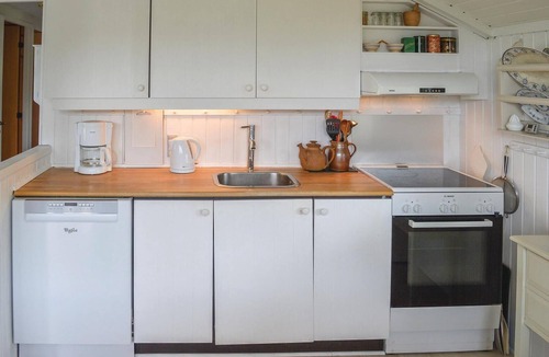 Sondervig House | Gorgeous home in Ringkøbing with WiFi