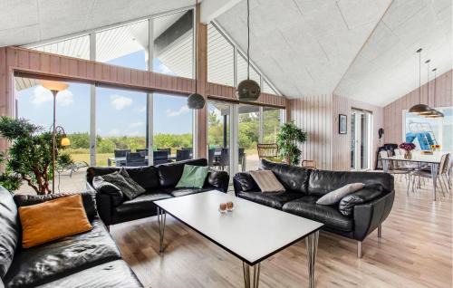 Lodbjerg Hede House | Gorgeous Home In Ringkøbing With Sauna